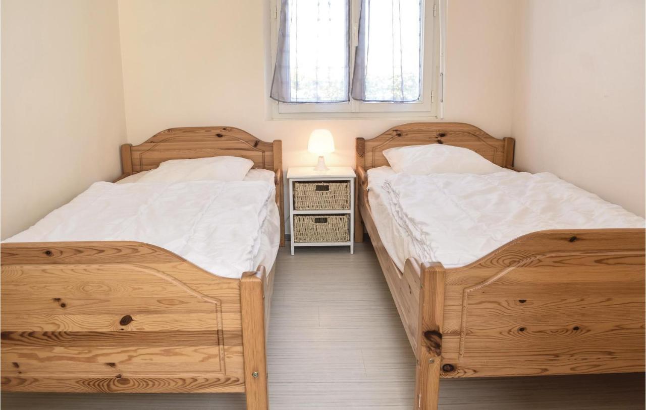 Stunning Home In St, Marcouf De Lisle With Wifi Saint-Marcouf Eksteriør bilde