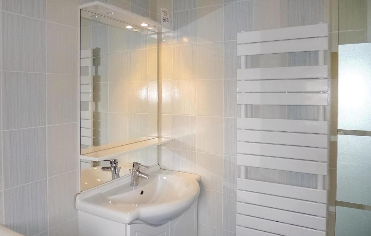 Stunning Home In St, Marcouf De Lisle With Wifi Saint-Marcouf Eksteriør bilde
