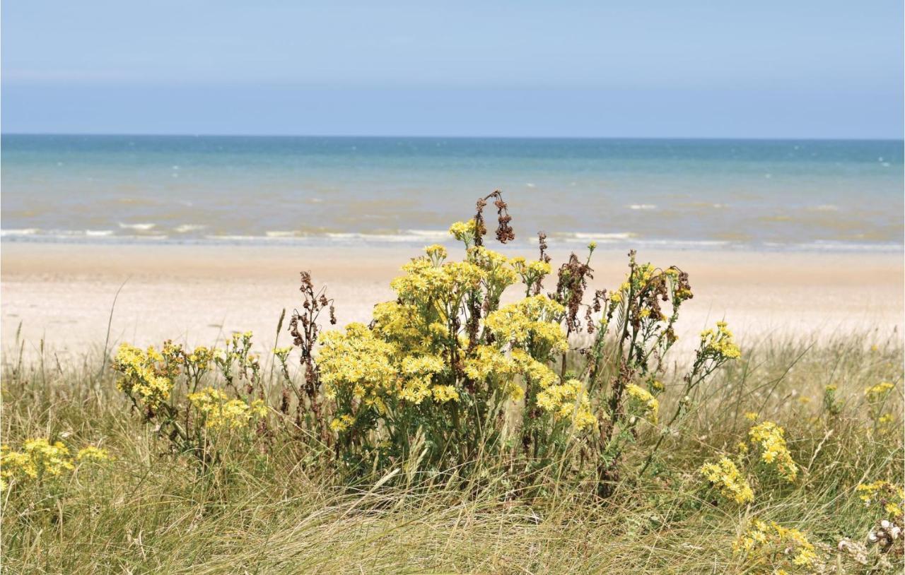 Stunning Home In St, Marcouf De Lisle With Wifi Saint-Marcouf Eksteriør bilde
